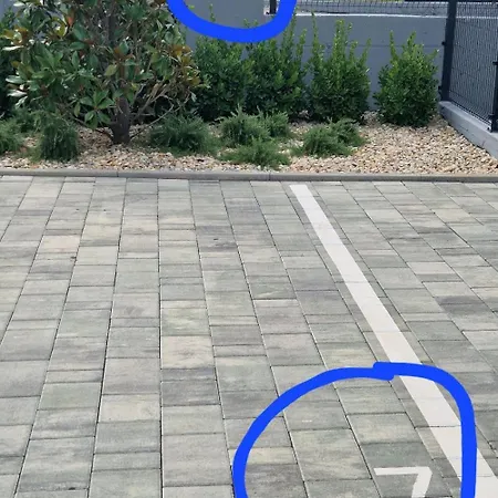 Garden Retreat - Free Parking&cozy Yard