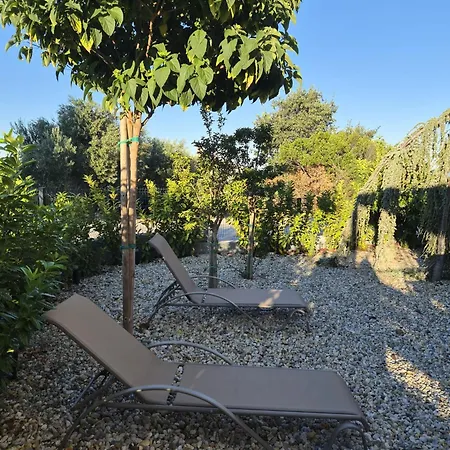 Garden Retreat - Free Parking & Cozy Yard * Zadar